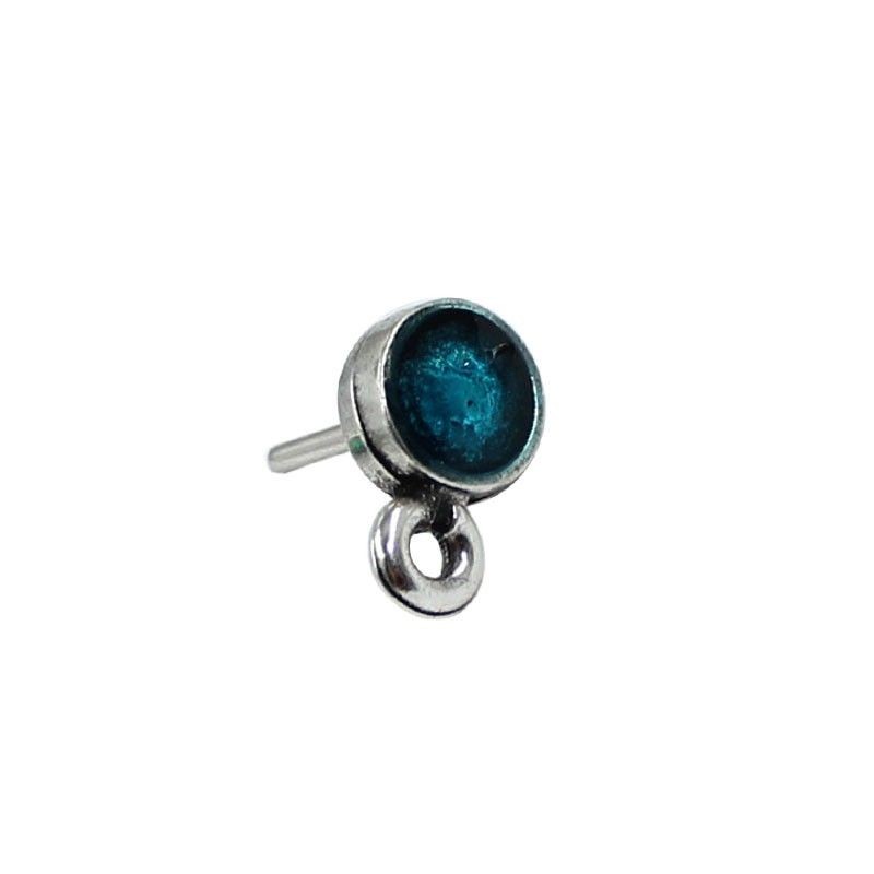 Boucles d'oreilles ronde avec les polonais et un anneau