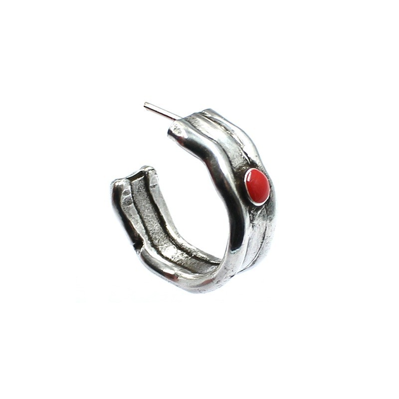 Hoop boucles d'oreilles avec de l'émail
