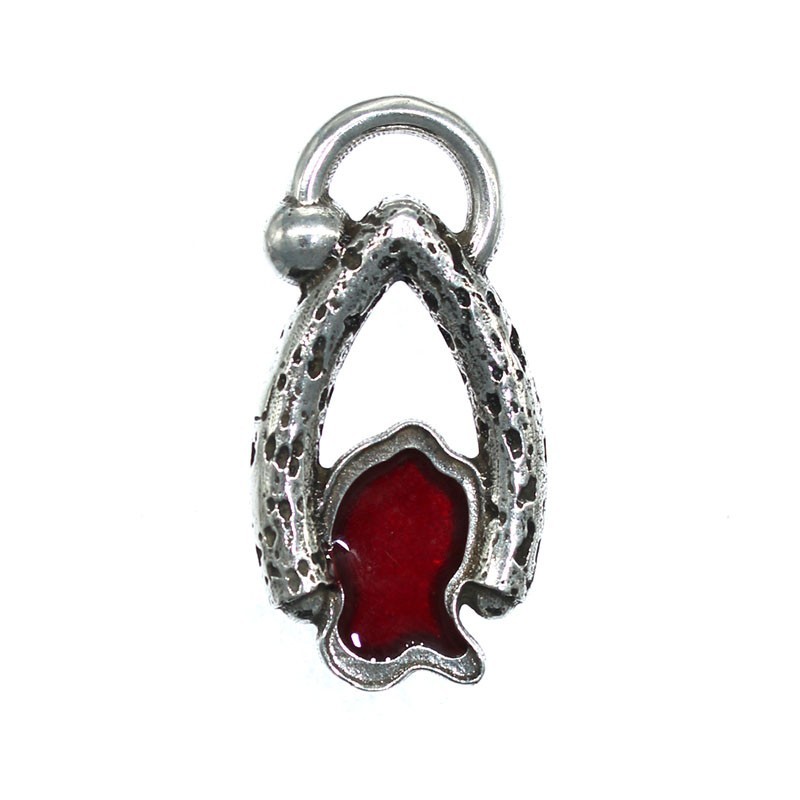 Pendentif de conception avec l'émail
