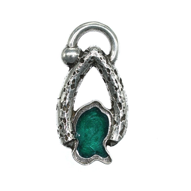 Pendentif de conception avec l'émail