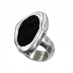 Anillo ajustable con abalorio alargado