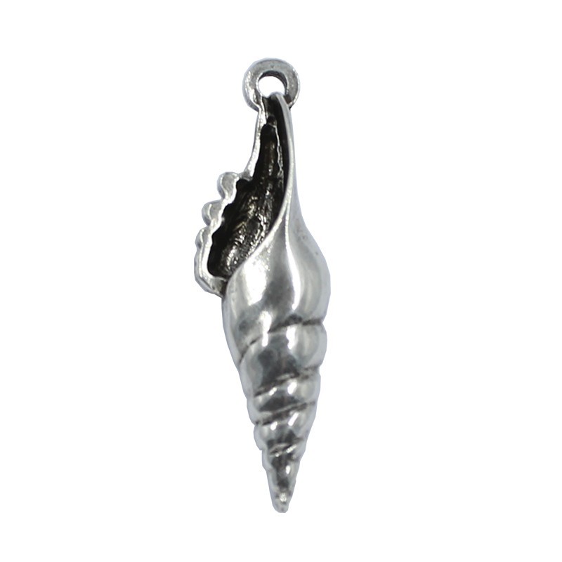 Pendant conch shell