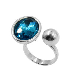 Open ring with cut stone